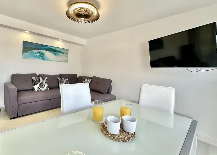 Oasis Club Attic Apartament *