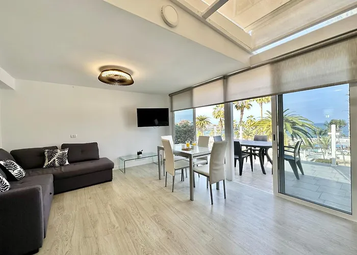 アパート Oasis Club Attic *